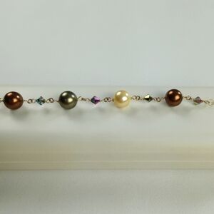 Pearls and Swarovski 14K Gold Filled Bracelet.